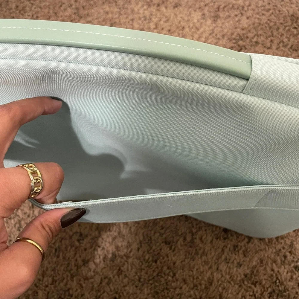 MOSISO Laptop Sleeve Bag Case Pouch Aqua Green‎ 13 Inch Computer Few Small Stain